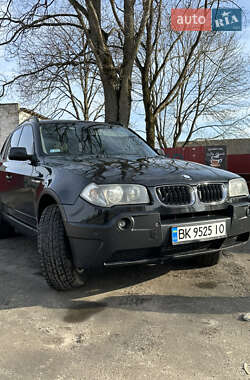 Позашляховик / Кросовер BMW X3 2004 в 