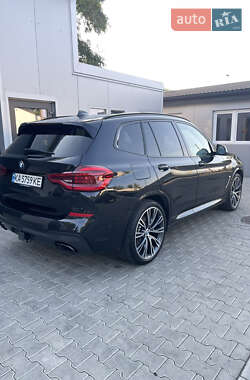 Внедорожник / Кроссовер BMW X3 2021 в 