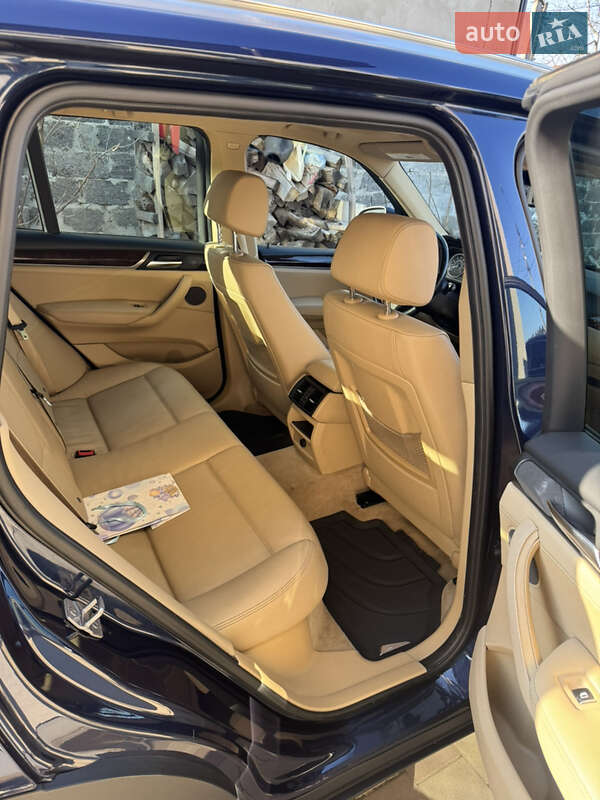 Внедорожник / Кроссовер BMW X3 2015 в Ивано-Франковске