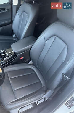 Внедорожник / Кроссовер BMW X3 2018 в 