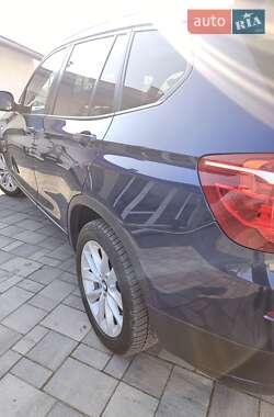 Внедорожник / Кроссовер BMW X3 2013 в 