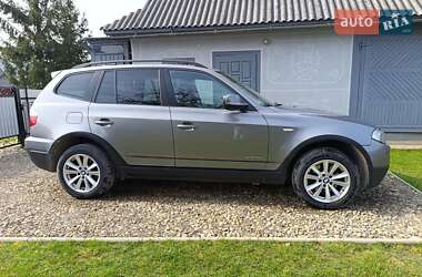 Внедорожник / Кроссовер BMW X3 2010 в 