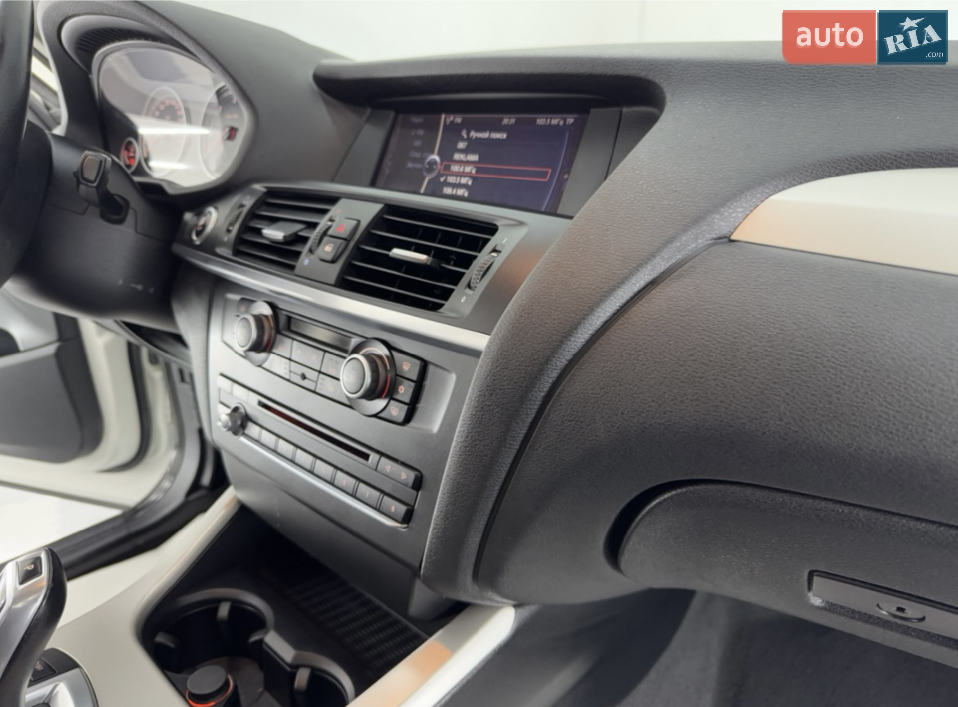 2011 BMW X3 - мініатюра 28