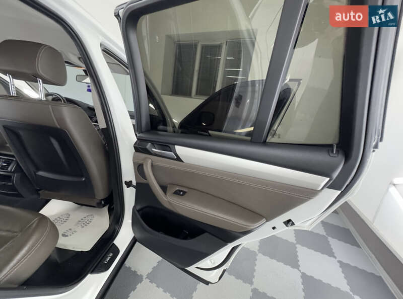 Внедорожник / Кроссовер BMW X3 2011 в Дрогобыче