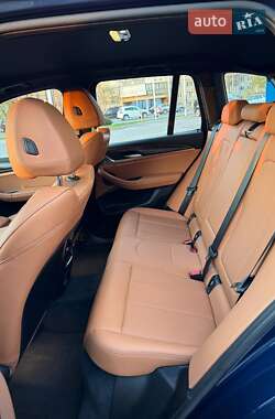Внедорожник / Кроссовер BMW X3 2022 в 