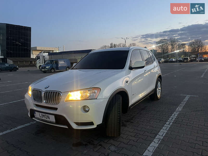 Внедорожник / Кроссовер BMW X3 2012 в Житомире