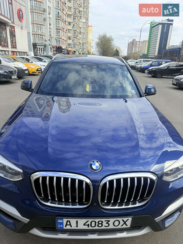 Внедорожник / Кроссовер BMW X3 2020 в Киеве