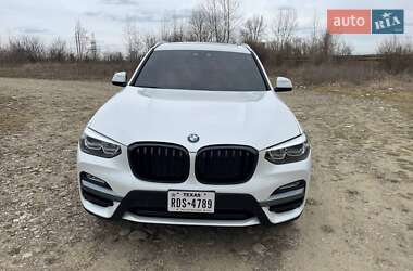 Позашляховик / Кросовер BMW X3 2018 в 