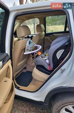 Внедорожник / Кроссовер BMW X3 2012 в 