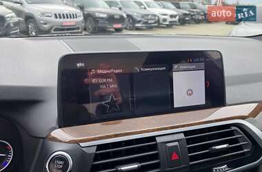 Позашляховик / Кросовер BMW X3 2018 в 