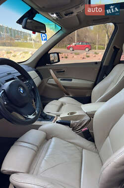 Внедорожник / Кроссовер BMW X3 2004 в 