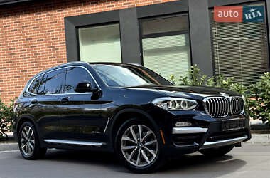 Внедорожник / Кроссовер BMW X3 2018 в 