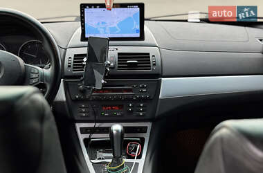 Внедорожник / Кроссовер BMW X3 2009 в 