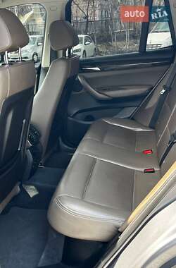 Внедорожник / Кроссовер BMW X3 2013 в 