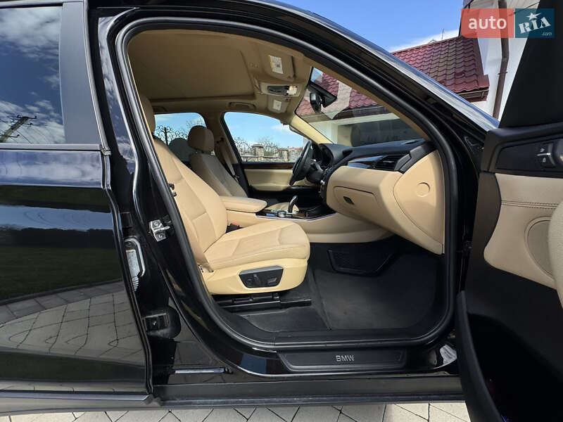 Внедорожник / Кроссовер BMW X3 2017 в Золочеве
