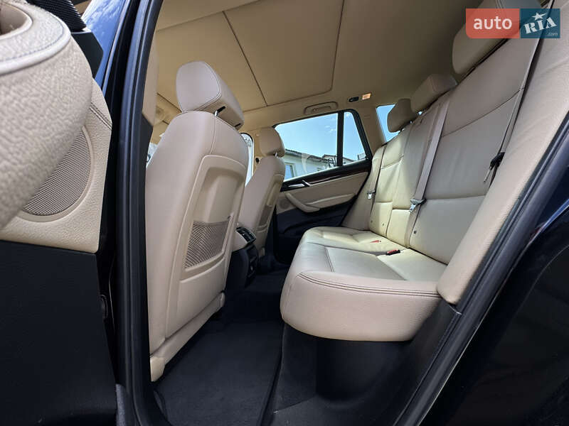 Внедорожник / Кроссовер BMW X3 2017 в Золочеве