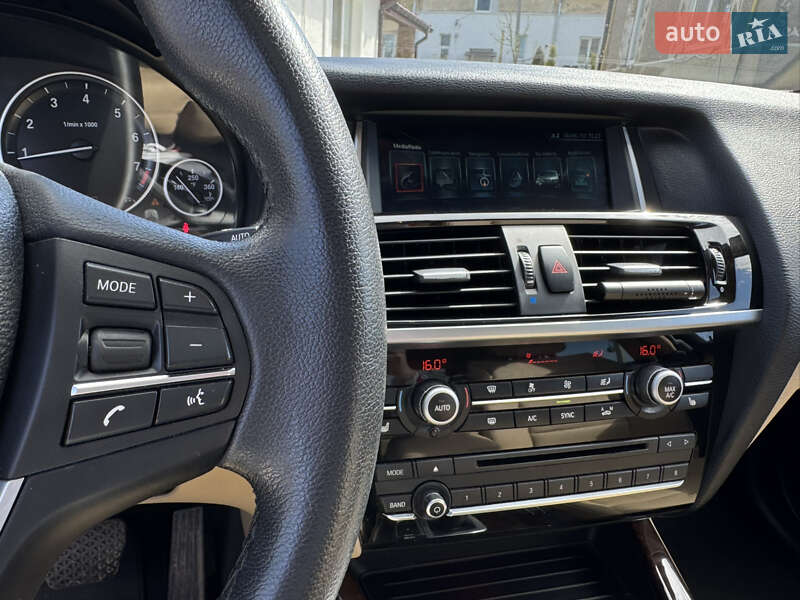 Внедорожник / Кроссовер BMW X3 2017 в Золочеве