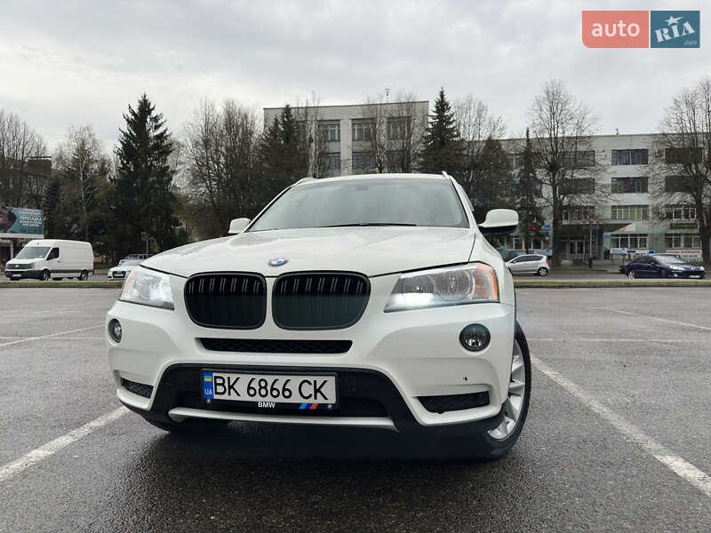 Внедорожник / Кроссовер BMW X3 2012 в 