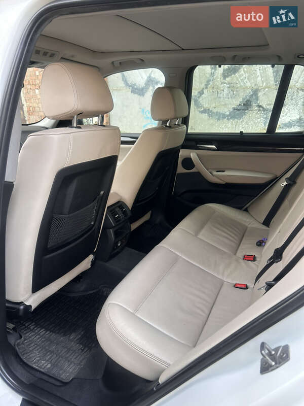 Позашляховик / Кросовер BMW X3 2011 в Чернівцях