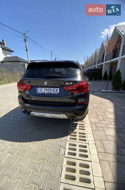 Внедорожник / Кроссовер BMW X3 2018 в 