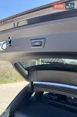 Внедорожник / Кроссовер BMW X3 2018 в 