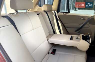 Внедорожник / Кроссовер BMW X3 2006 в 