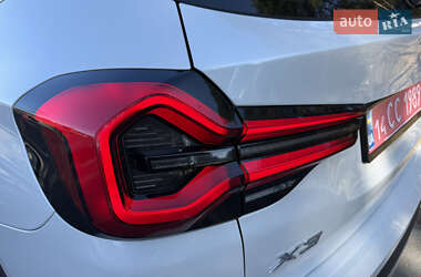 Позашляховик / Кросовер BMW X3 2022 в 