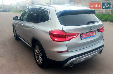 Внедорожник / Кроссовер BMW X3 2018 в 