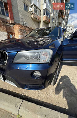 Позашляховик / Кросовер BMW X3 2011 в 