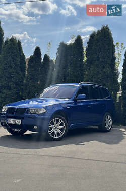 Позашляховик / Кросовер BMW X3 2010 в 