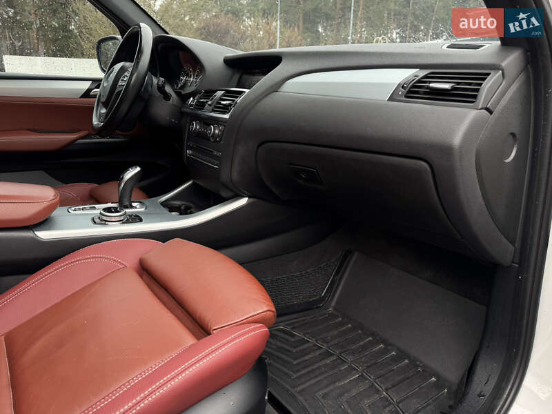 Внедорожник / Кроссовер BMW X3 2014 в Киеве