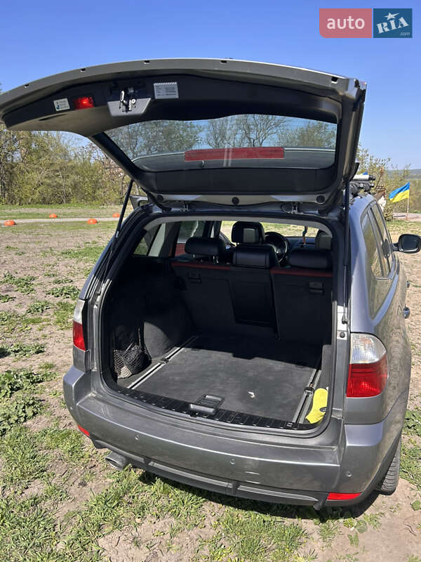 Позашляховик / Кросовер BMW X3 2010 в Ромнах фото 8 Позашляховик / Кросовер BMW X3 2010 в Ромнах
