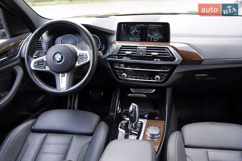 Внедорожник / Кроссовер BMW X3 2018 в Луцке