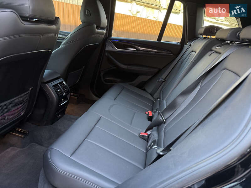 Позашляховик / Кросовер BMW X3 2021 в Шепетівці