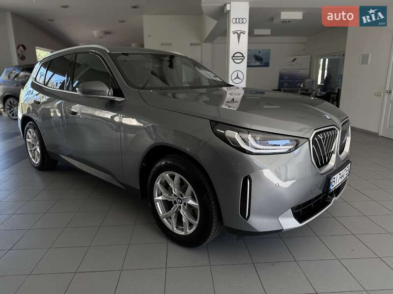 Внедорожник / Кроссовер BMW X3 2025 в 