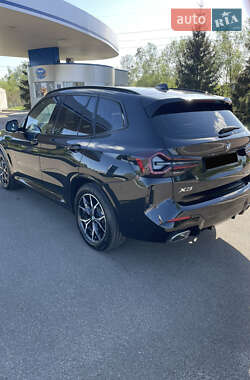 Позашляховик / Кросовер BMW X3 2022 в 