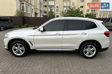 Внедорожник / Кроссовер BMW X3 2019 в 