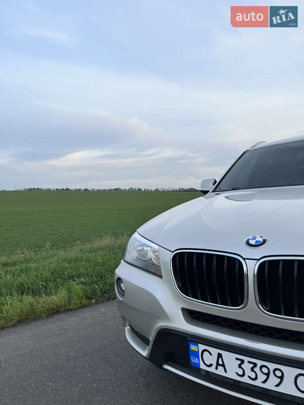 Внедорожник / Кроссовер BMW X3 2013 в Черкассах