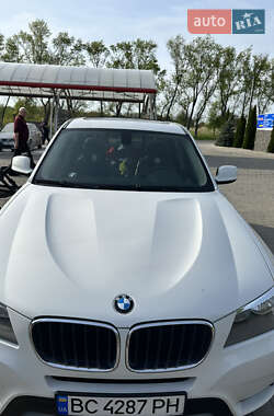 Позашляховик / Кросовер BMW X3 2012 в 