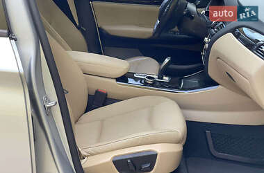 Внедорожник / Кроссовер BMW X3 2016 в 