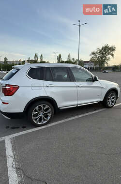 Внедорожник / Кроссовер BMW X3 2015 в 