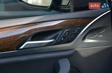 Внедорожник / Кроссовер BMW X3 2019 в 