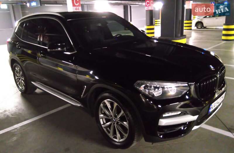 Внедорожник / Кроссовер BMW X3 2018 в Киеве