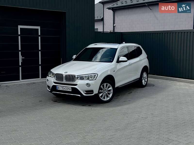 Внедорожник / Кроссовер BMW X3 2017 в 