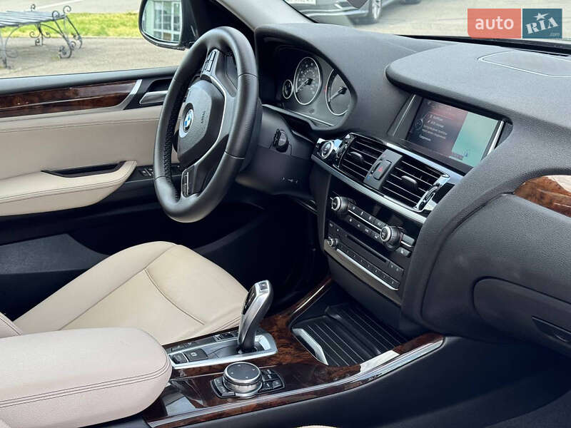 Внедорожник / Кроссовер BMW X3 2016 в Киеве
