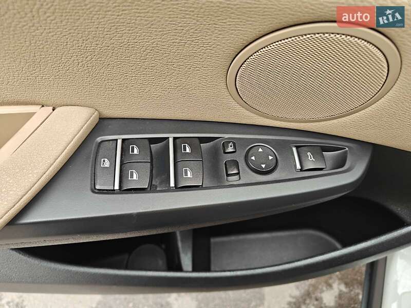 Внедорожник / Кроссовер BMW X3 2016 в Киеве