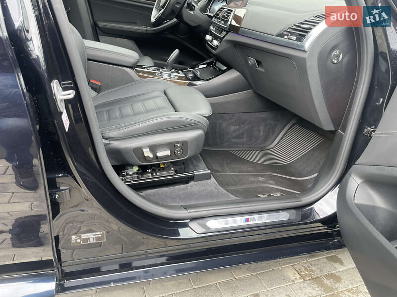 Внедорожник / Кроссовер BMW X3 2018 в Луцке