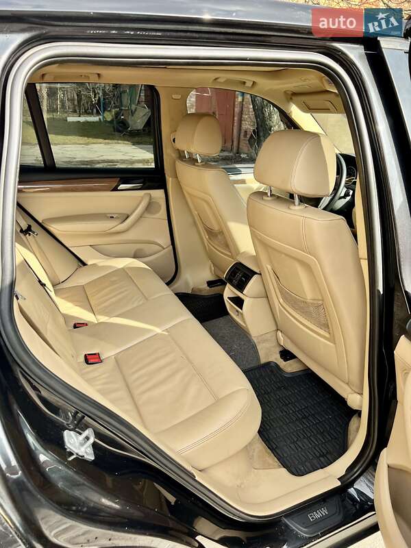 Внедорожник / Кроссовер BMW X3 2011 в Киеве