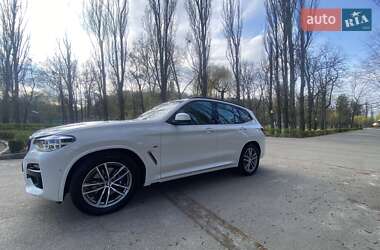 Позашляховик / Кросовер BMW X3 2018 в 