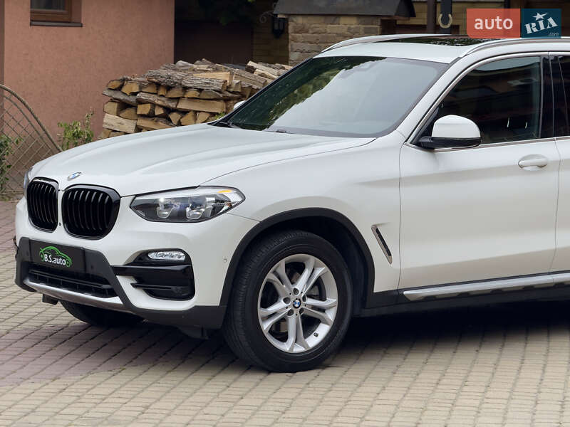 Позашляховик / Кросовер BMW X3 2018 в Мукачевому